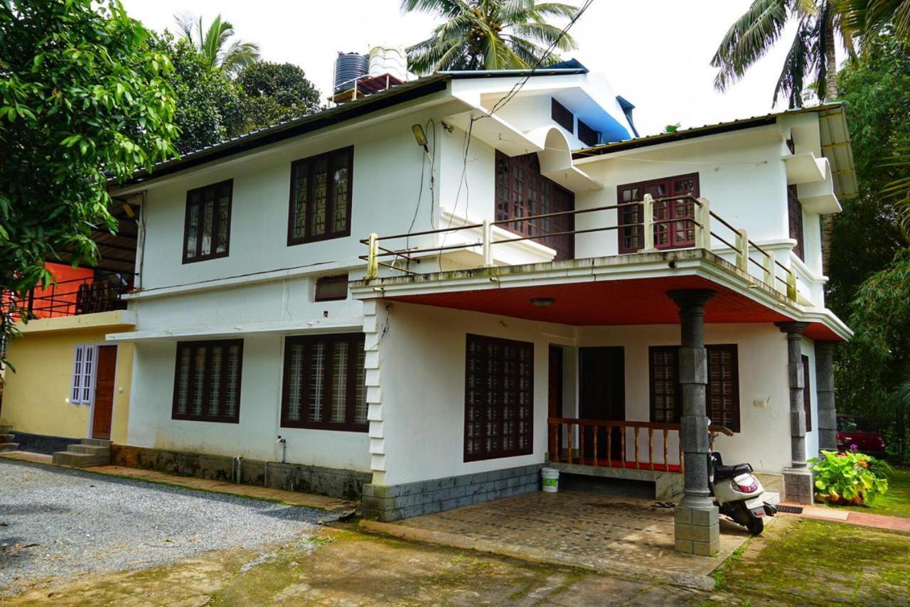 Hotel The Wayanad Club Sultan Bathery Exterior foto