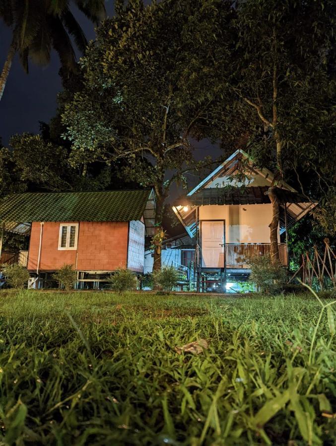 Hotel The Wayanad Club Sultan Bathery Exterior foto