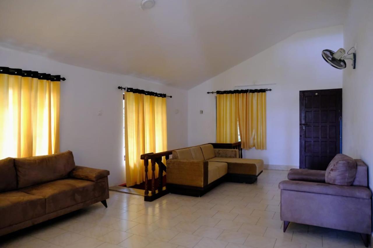 Hotel The Wayanad Club Sultan Bathery Exterior foto
